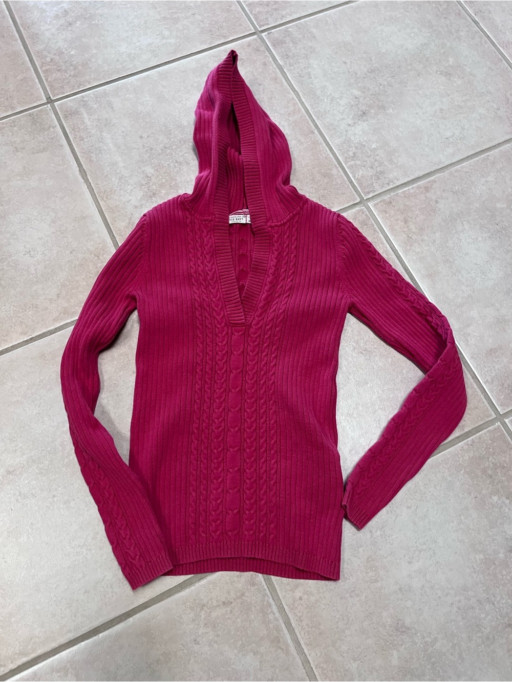 Old Navy V-Neck Hooded Cable-Knit Sweater - Fuchsia